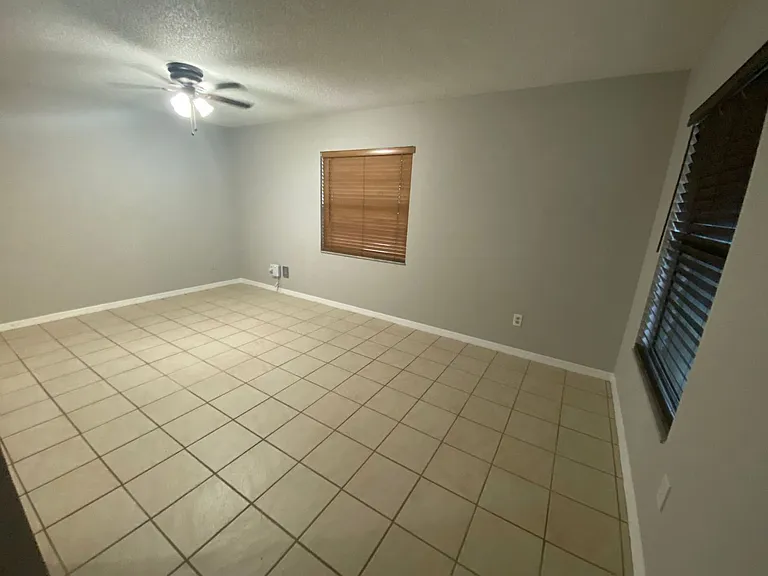 2704 Tortoise Cv — Photo 2