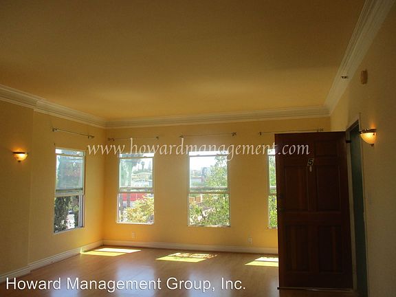2nd image of 251 N Kenmore Ave APT 5