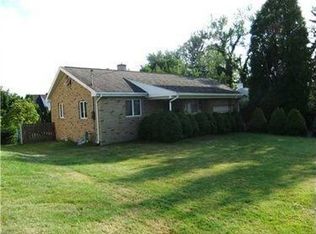 215 W Meyer Ave, New Castle, PA