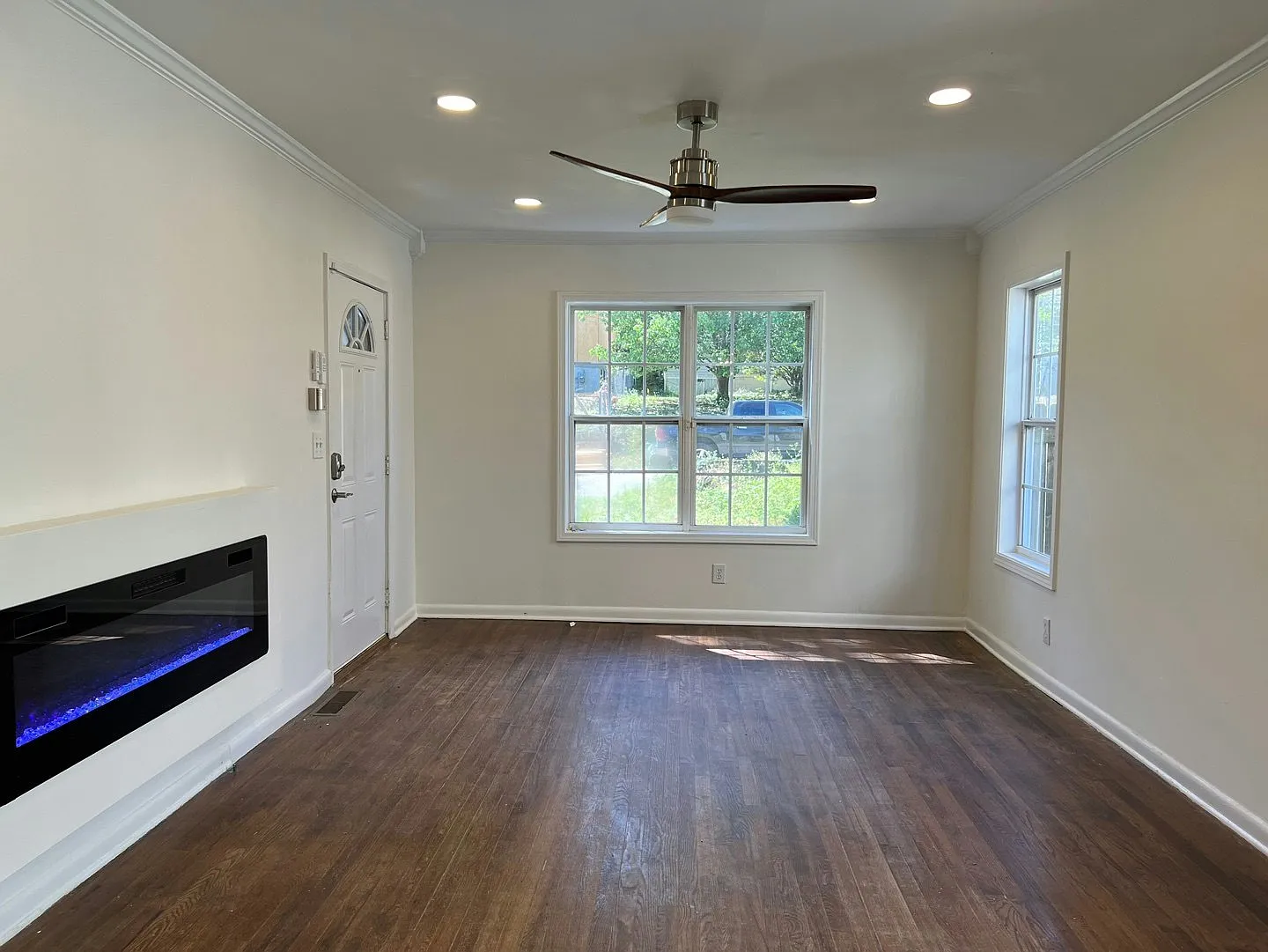 188 Clay Street Southeast — Photo 3