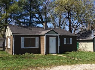 2550 E 72nd St, Indianapolis, IN 46240