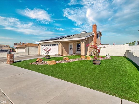 3rd image of 4302 Cloverhill Ct