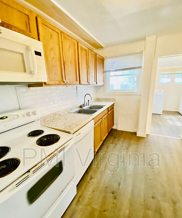 1st image of 16 Barney Pl