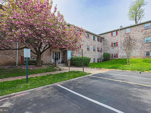 2nd image of 11908 Tarragon Rd #G