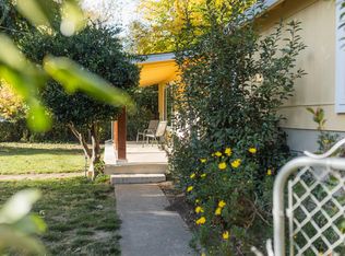 5621 Pleasant View Dr, Anderson, CA