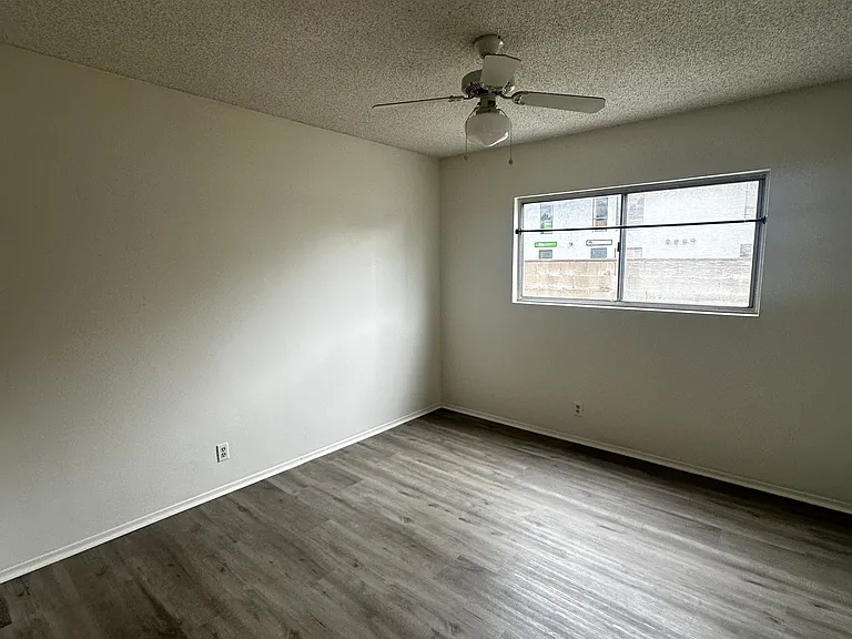 8925 La Puebla Ave #I — Photo 10