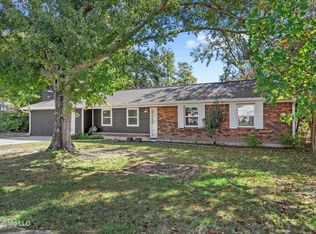 2061 Camp Wilkes Rd, Biloxi, MS 39532