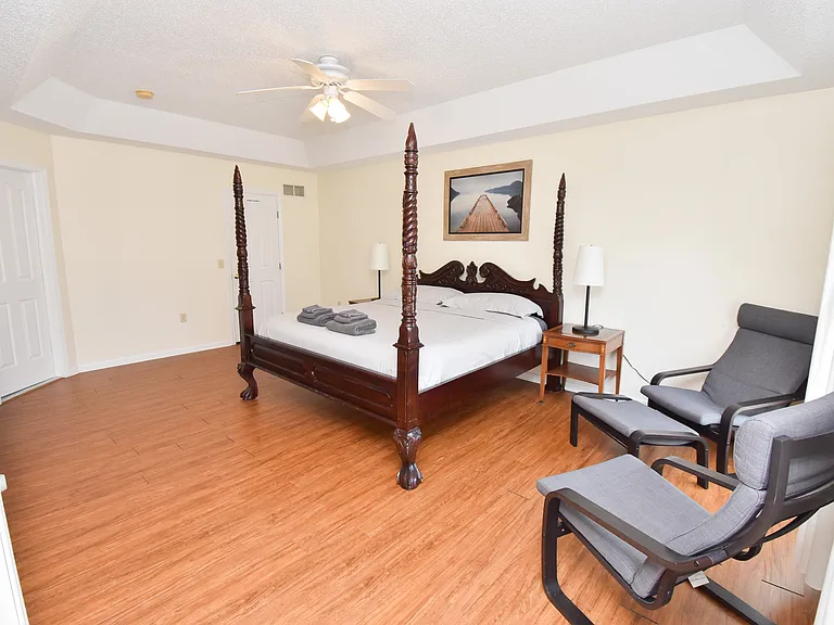 2570 Country Club Dr — Photo 38
