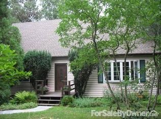 24 Boatheaders Ln N, East Hampton, NY 11937