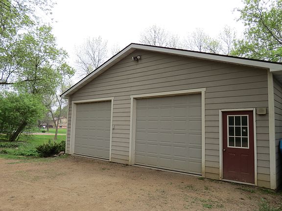 Detached building