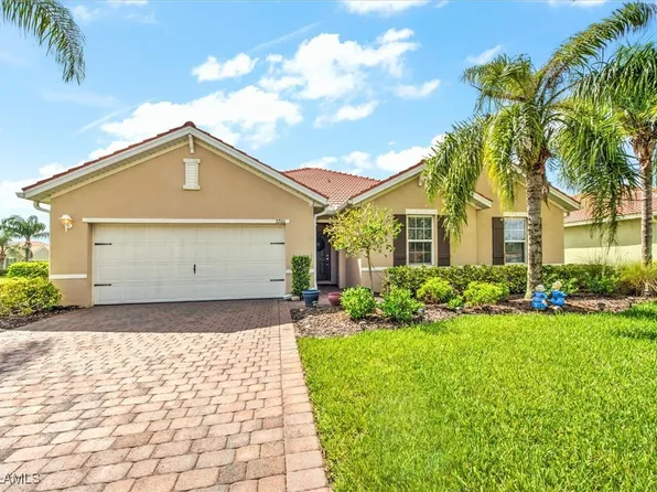 3200 Birch Tree Ln, Alva, FL 33920