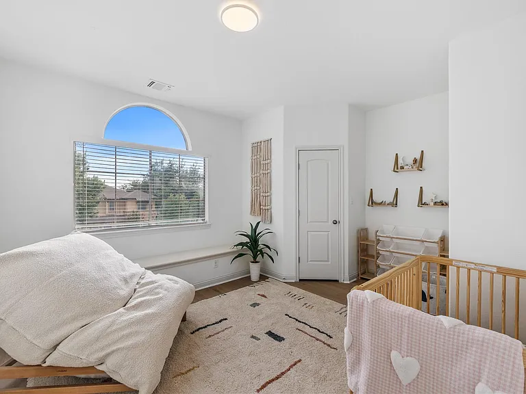 3831 Sapphire Loop — Photo 26