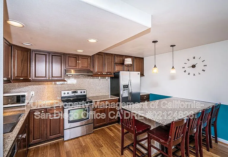2510 Torrey Pines Rd #209 — Photo 11