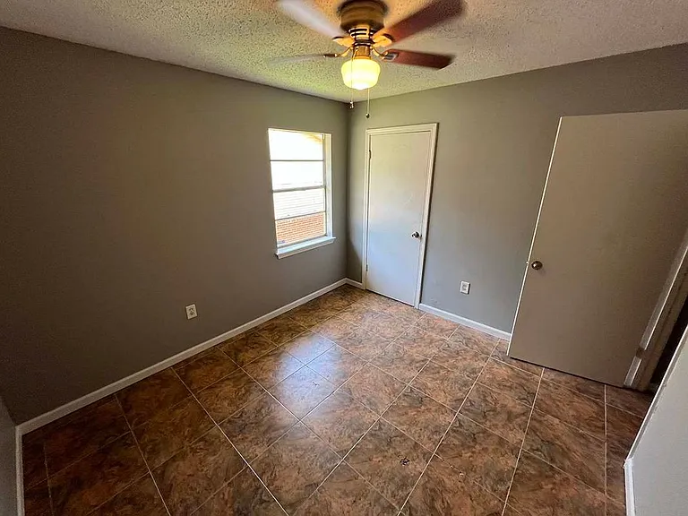5057 Baker Blvd — Photo 22