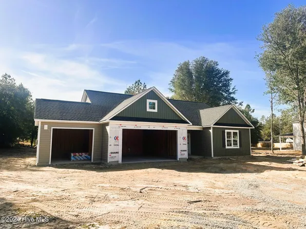 847 Winds Way, Aberdeen, NC 28315