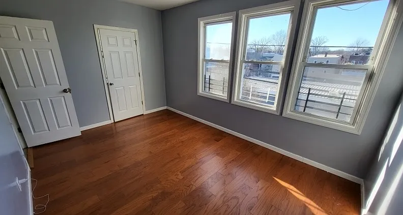 3 bed, $2,200 — Photo 2