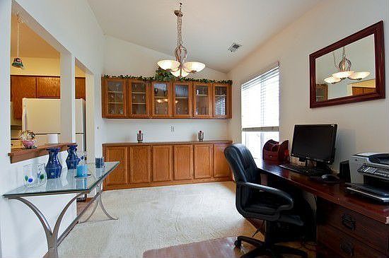 3rd image of 317 Sandpebble Ln