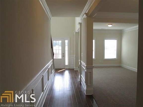 5th image of 289 Madison Grace Ave
