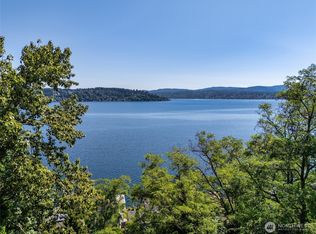 97 xx Arrowsmith Avenue S, Seattle, WA 98118