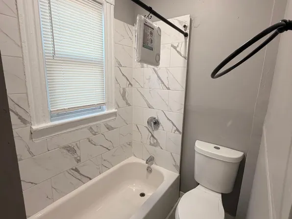 77 Shepard St #1, New Haven, CT 06511