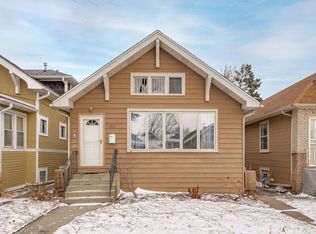 906 N Humphrey Ave, Oak Park, IL
