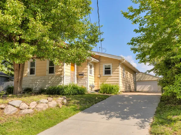 1137 Geil Ave, Des Moines, IA 50315