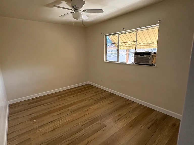 605 N Santa Anita Ave #D — Photo 3