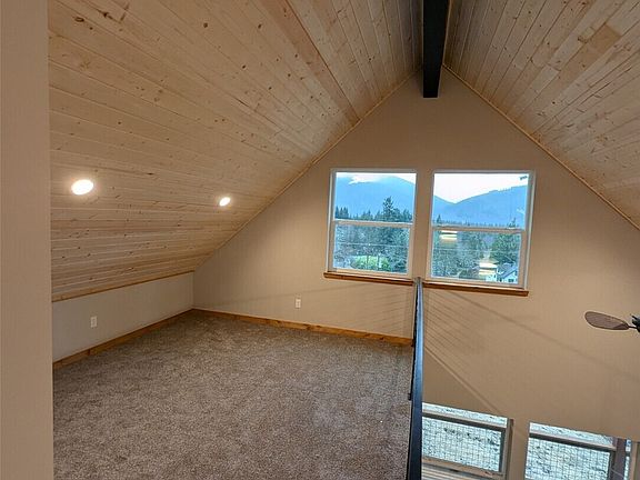 4th image of 54903 305th Avenue E