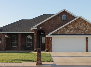 3900 Woodlark Rd, Clovis, NM 88101