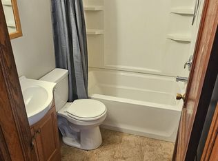 445 17th St #C, Dunbar, WV 25064