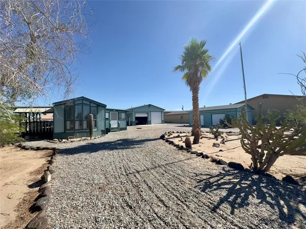 5471 E Huachuca Pl, Topock, AZ 86436