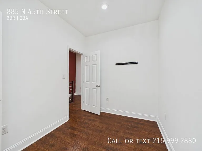 885 N 45th St — Photo 9