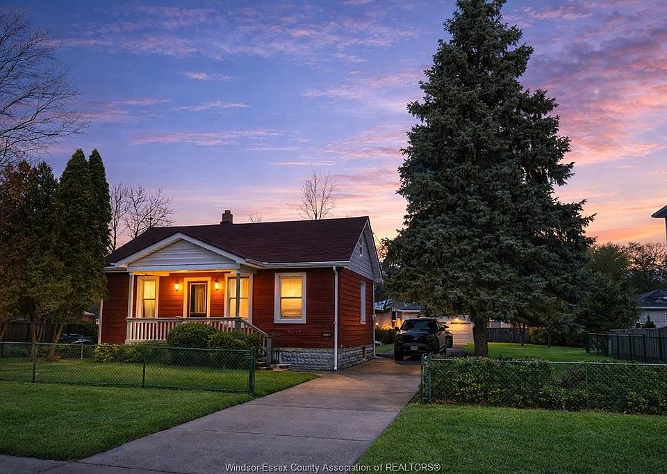 1st image of 1430 Albert Rd