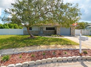 8187 82nd St, Seminole, FL 33777