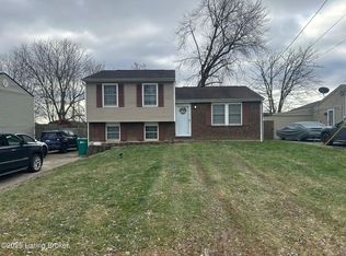 243 Saguaro Dr, Louisville, KY 40229