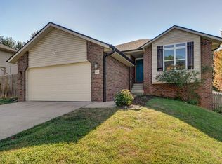 1321 S 20th Ave, Ozark, MO 65721