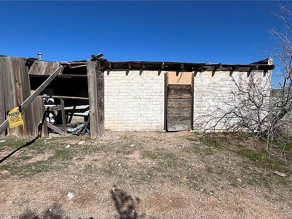 2nd image of 808 Clare Avenue