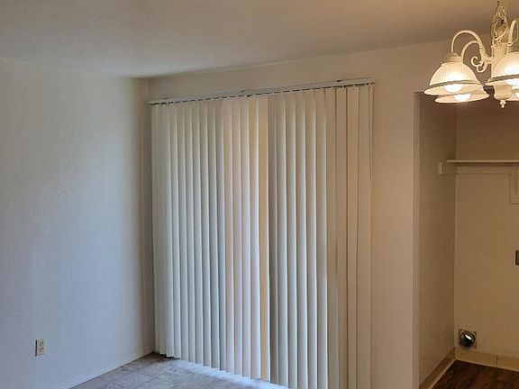 4th image of 807 E Georgia Ave