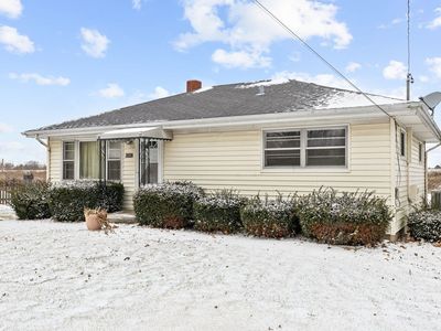 254 E Plank Rd, Burlington, IL, 60109