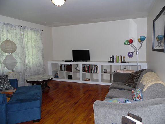 4th image of 6934 Apollo Dr