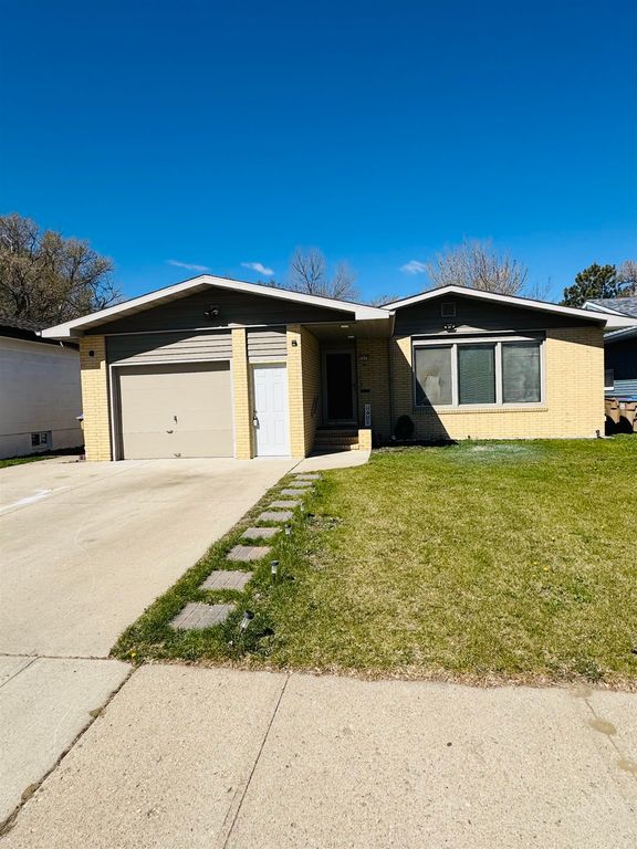 Apartment in Minot