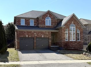 107 Mynden Way, Newmarket, ON