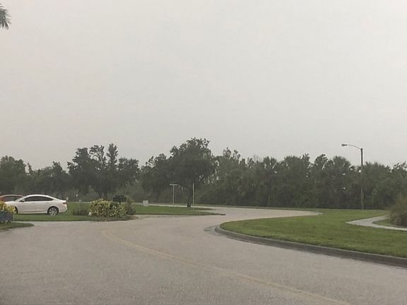 4th image of 235 Cays Dr