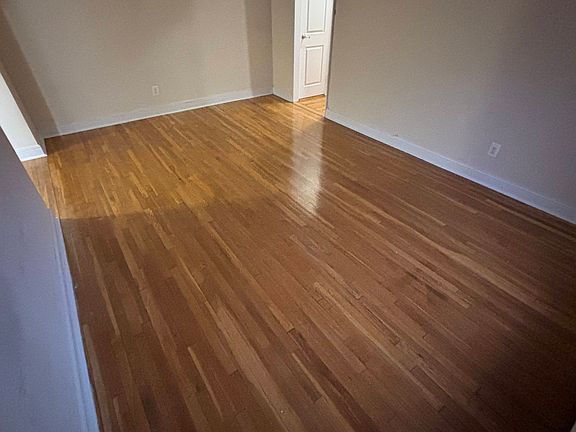 2nd image of 14340 41st Ave APT 1L