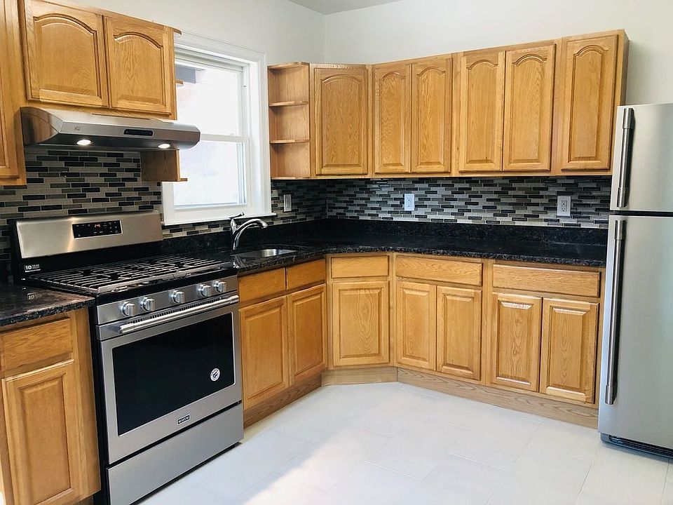 1st image of 3724 76th St #2