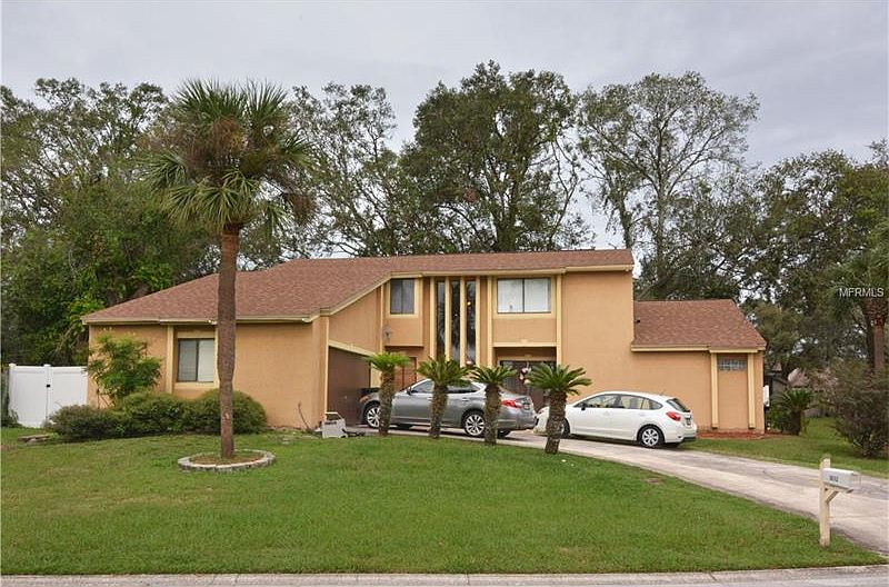 1st image of 1032 Windsong Cir