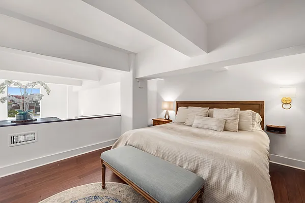 Rented by Compass | media 5