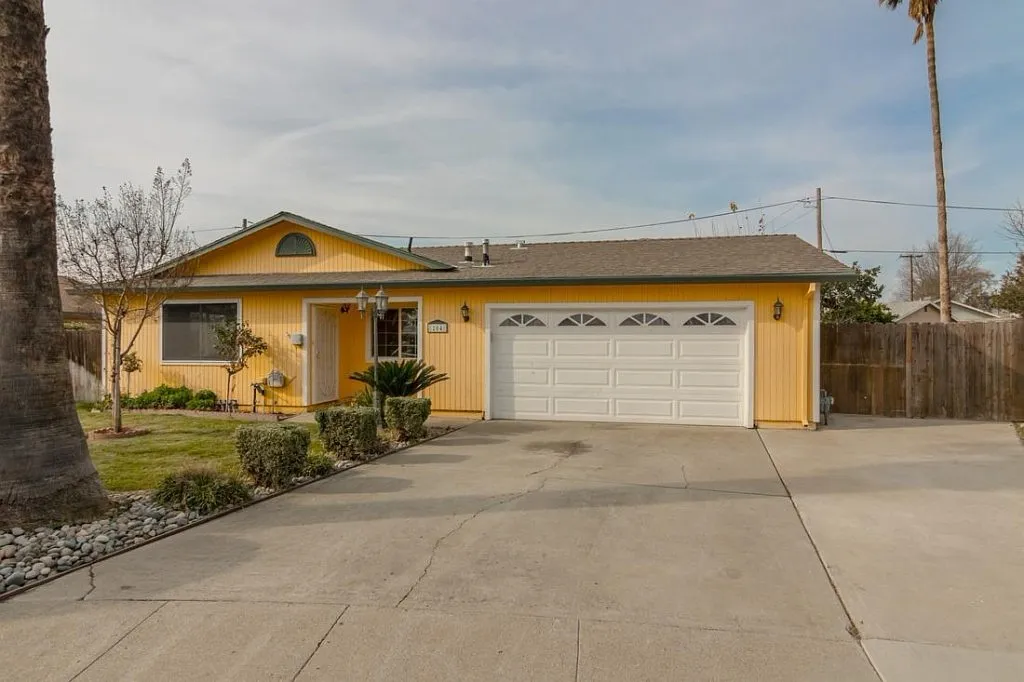 204 Miner Ct photo 1
