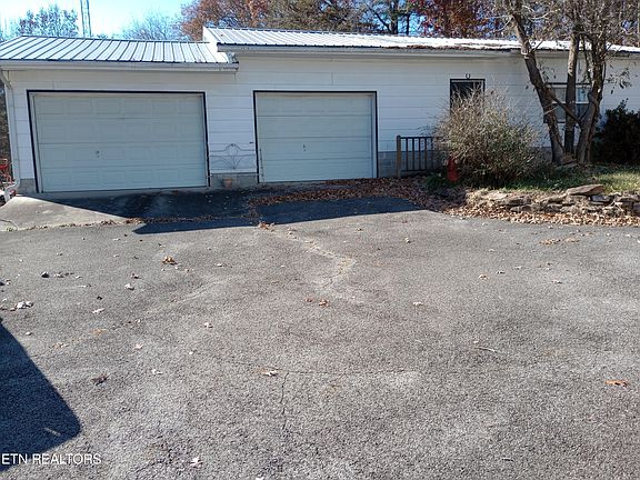 4th image of 6766 Highway 70 E