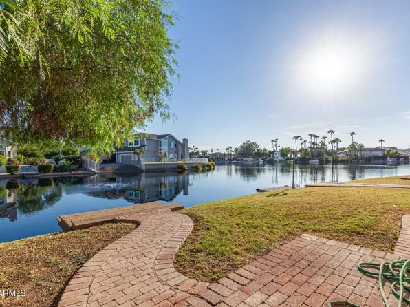 1413 W Coral Reef Dr